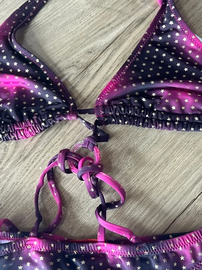 Bikini étoiles doré noué sur le devant - photo numéro 3