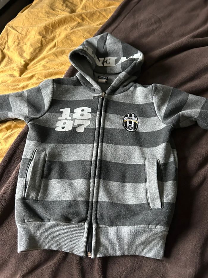 Gilet Juventus 6 ans - photo numéro 2