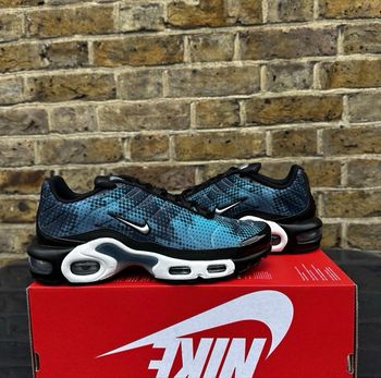 Nike tn enfant bleu noir 34
