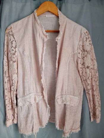 Veste vieux rose lin et dentelle