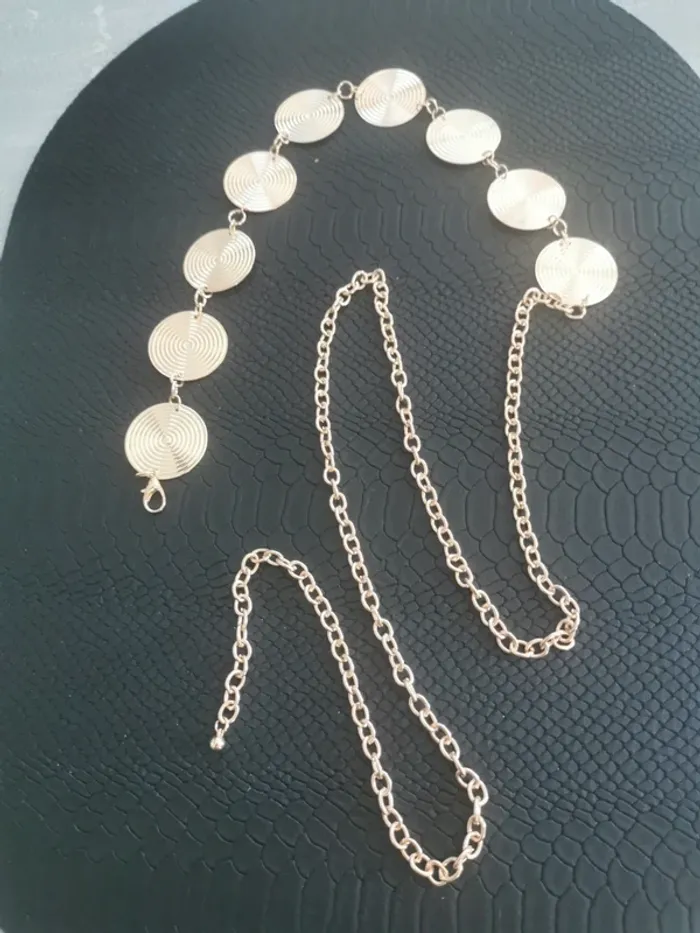 Ceinture Métal femme dorée cercles spirales