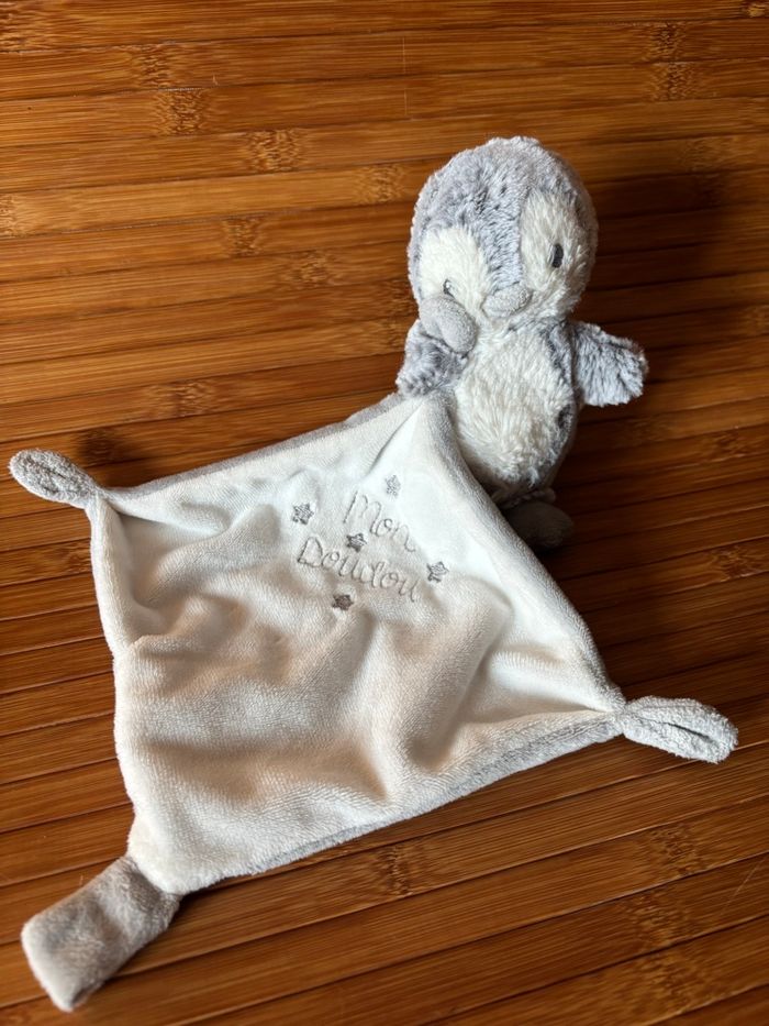 Doudou pingouin gris blanc mouchoir mon doudou tex Carrefour - photo numéro 2