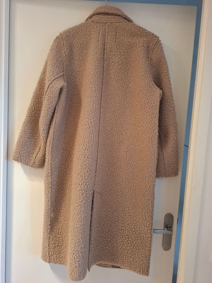 Manteau long ZARA effet bouclé / moutonné - Beige - Taille S (36) - photo numéro 2