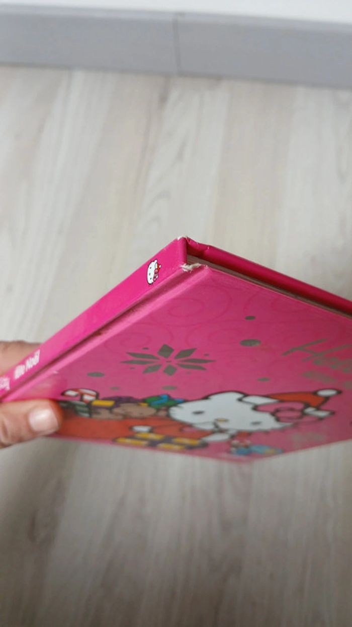 Livre Hello Kitty - photo numéro 5