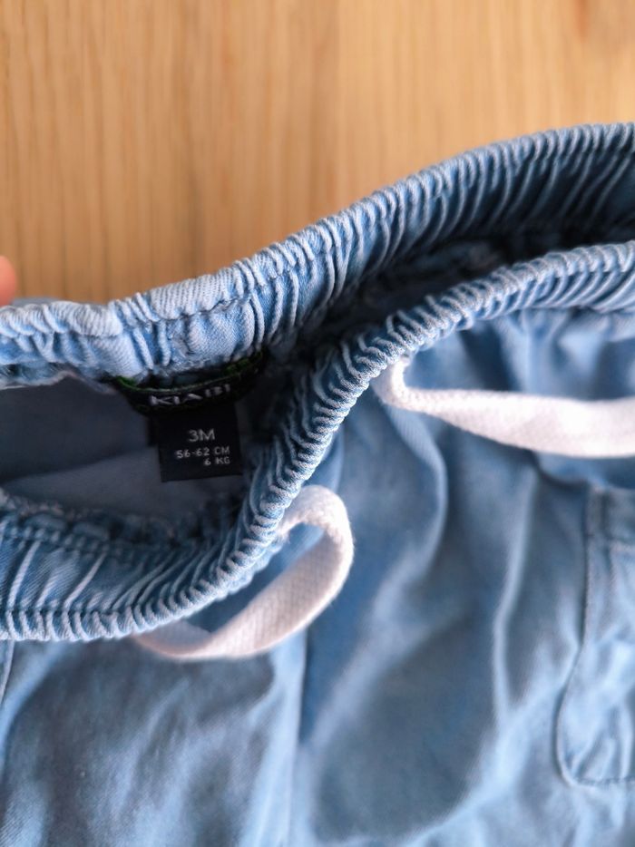 Pantalon 3 mois - photo numéro 2