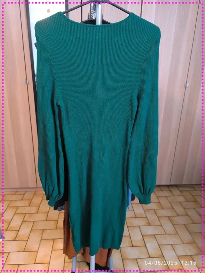 Robe longue verte (M) - photo numéro 2