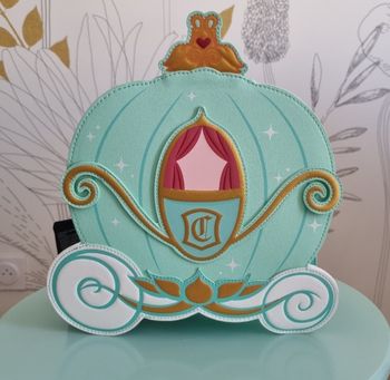 Loungefly carrosse cendrillon