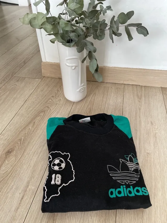 Sweat adidas