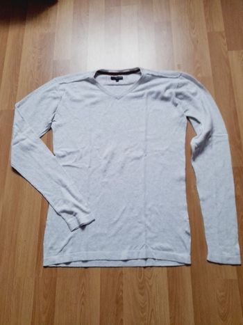 Pull très léger gris clair chiné