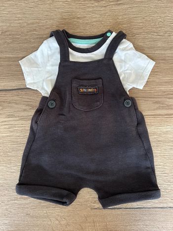 Salopette + t-shirt 3Mois
