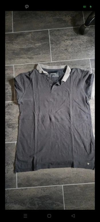 Polos