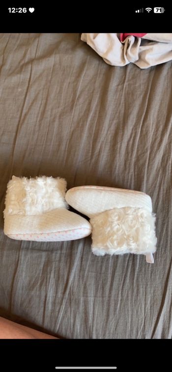 Chausson bébé fille