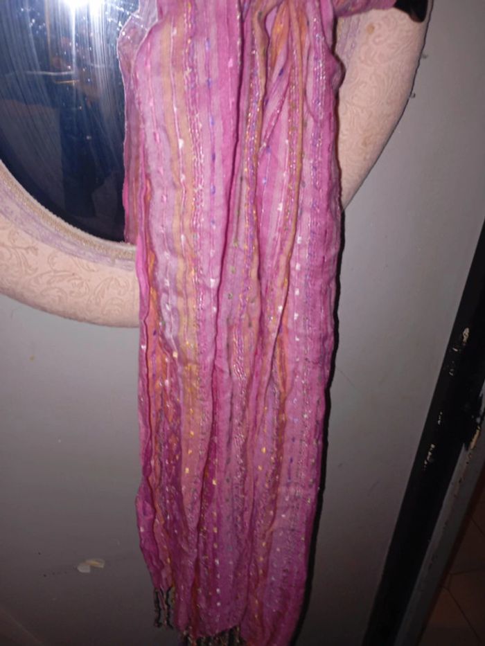 Foulard rose paillettes - photo numéro 2
