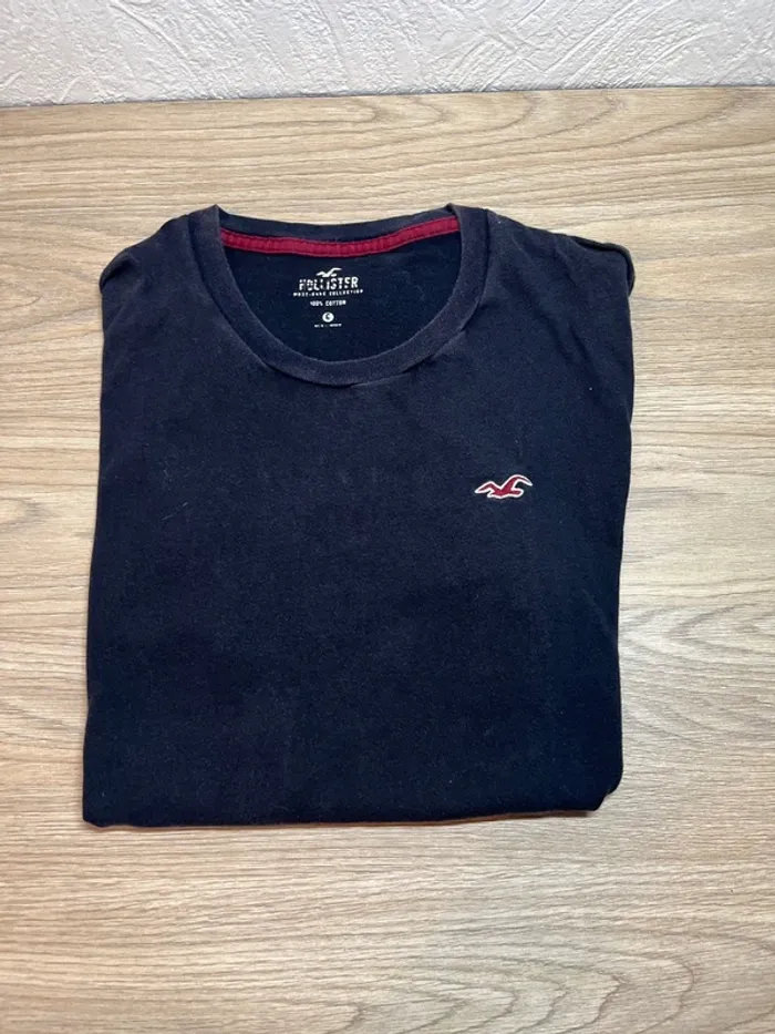 T-shirt Hollister- couleur noir - taille S