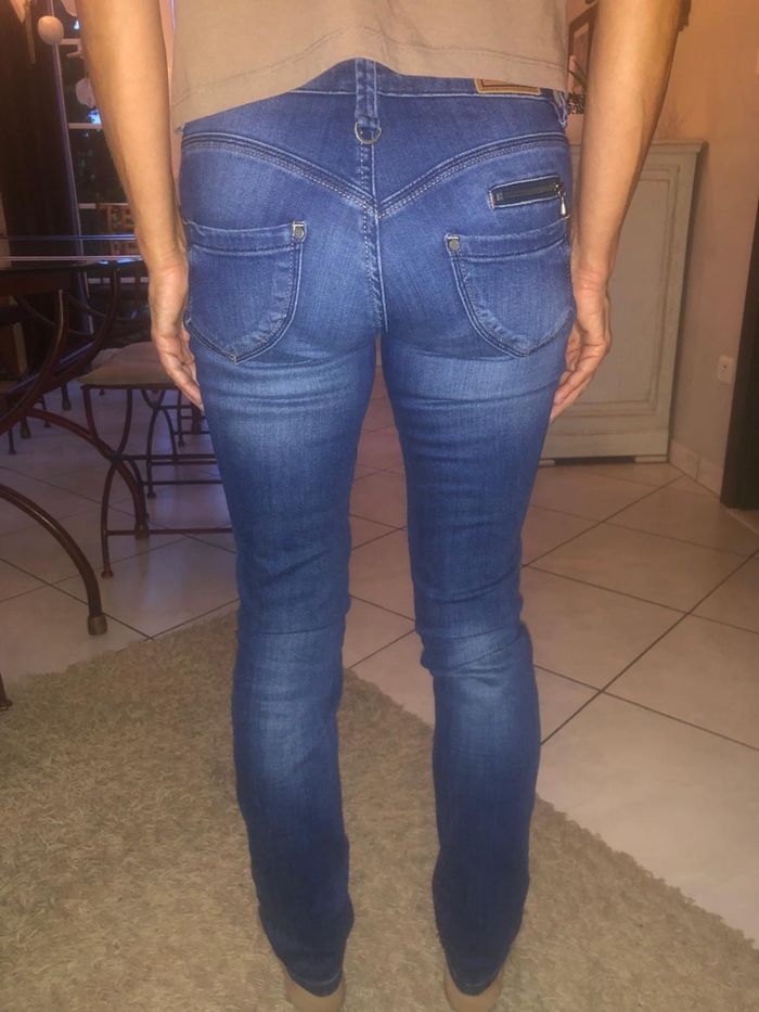 Jeans Freeman Porter taille 34/petit 36 - photo numéro 2