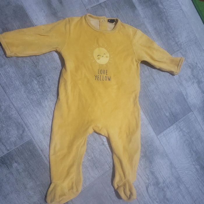 Pyjama velours  kiabi mixte 12mois