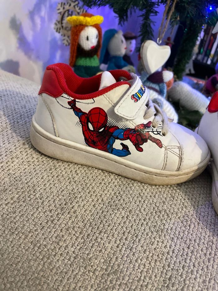 Basket Spiderman 25 - photo numéro 2