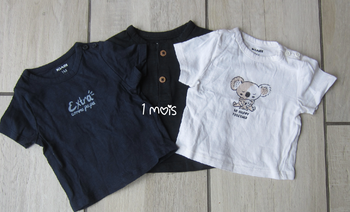 Lot de 3 tee shirts taille 1 mois. Marque Kiabi.