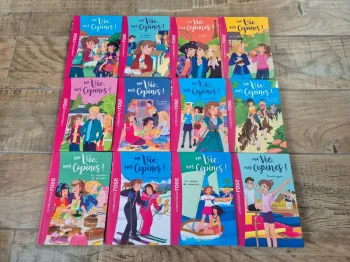 Lot de romans Ma vie mes copines