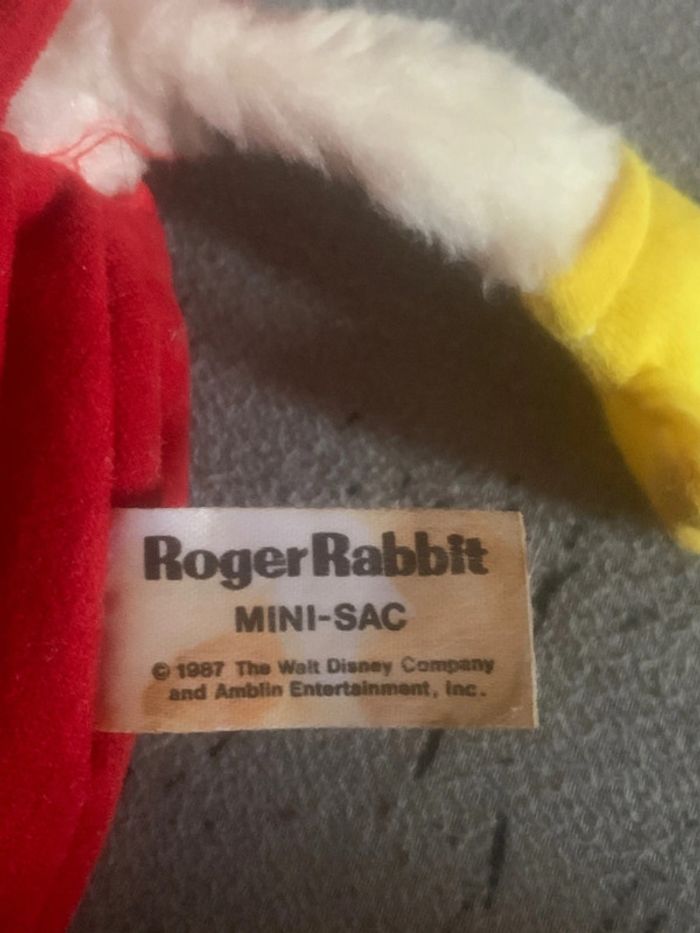 Peluche vintage mini-sac Roger Rabbit 1987 - photo numéro 3