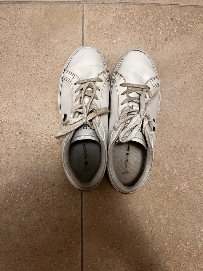 Baskets Lacoste Blanches - Taille 37 - Bon état - photo numéro 4