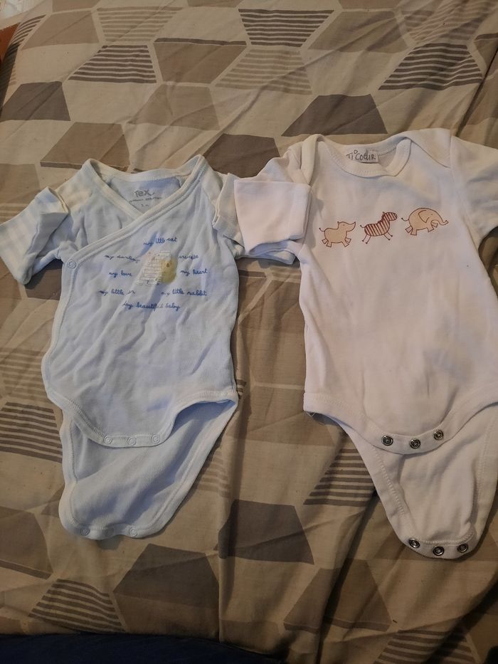 Lot 2 body 1 mois