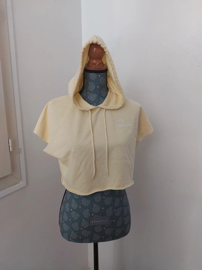 Sweat court a capuche Taille S