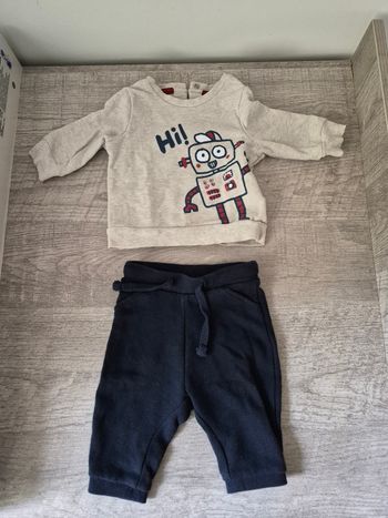 Ensemble 3 mois pull jogging