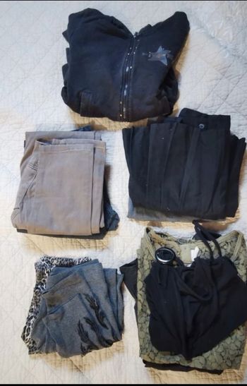Lot 10 vêtements S femme