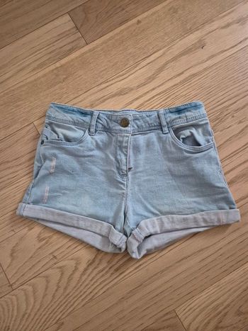 Short en jean 12 ans Tao, très bon état 🌞