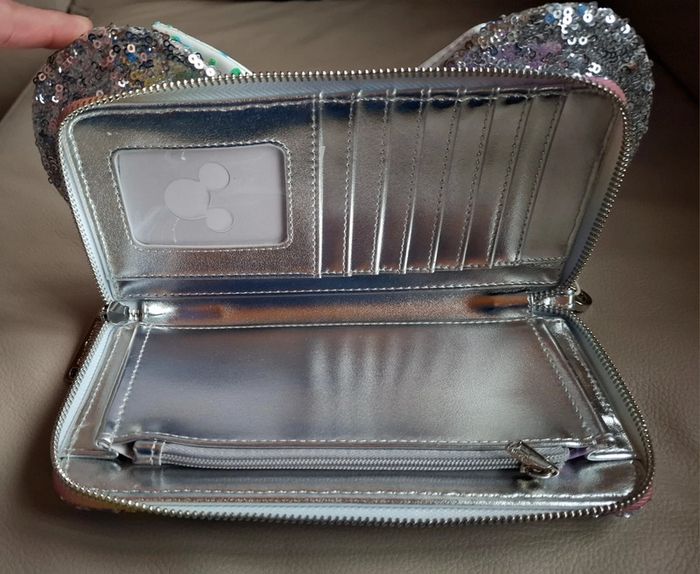 Portefeuille Loungefly Mickey Birthday disney - photo numéro 8