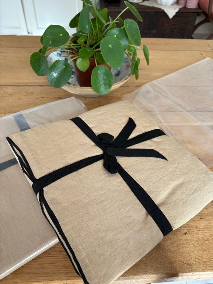 Très jolies paires de rideaux Madura en lin - photo numéro 2