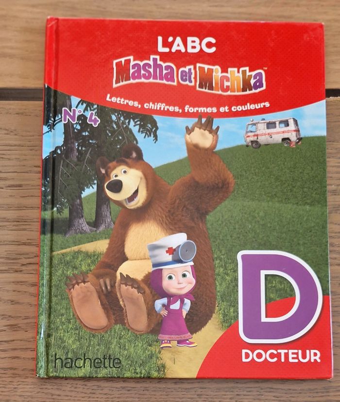 Livre l'ABC Masha et Michka la lettre D en bon état