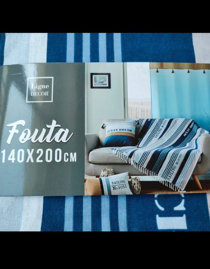 Fouta* ou couverture bleue décorative 100% coton de 140 x 200 cm, Ligne Decor - photo numéro 2