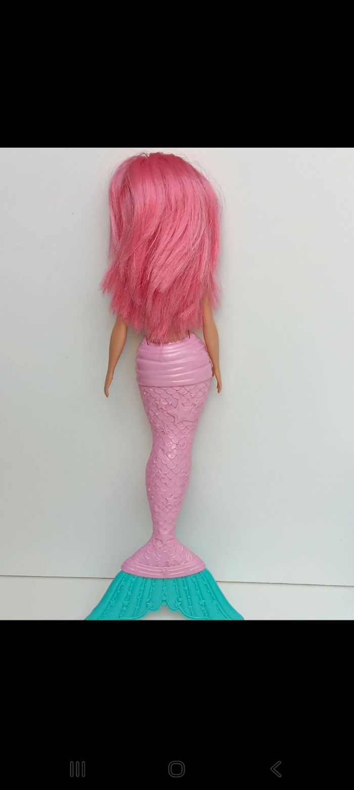 Poupée mattel barbie Dreamtopia Princesse des neiges princesse flocons 
Poupée et ensemble compris - photo numéro 4