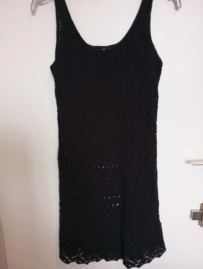 Robe noir à crochet - photo numéro 8