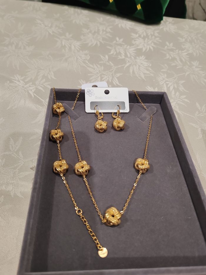 Parure - photo numéro 4