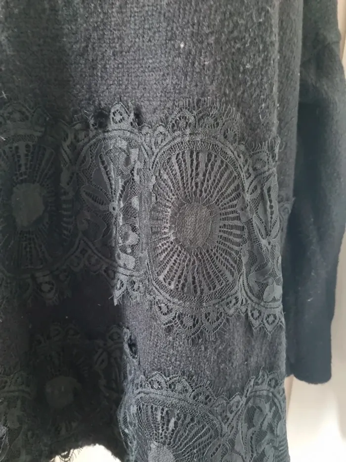 Pull noir Mat Fashion avec bandes en dentelle – Taille 4XL (équiv. 44/48) - photo numéro 6