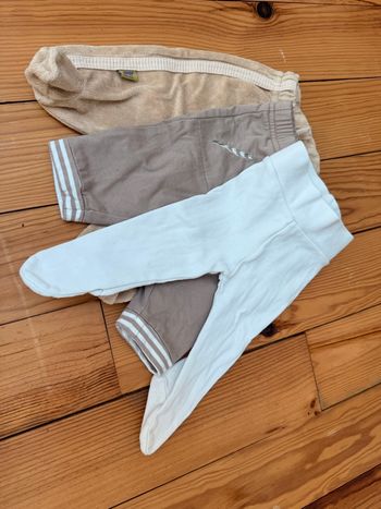 Lot 3 pantalons 1 mois 