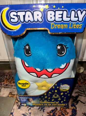 Peluche veilleuse star belly