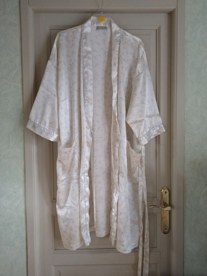 Peignoir Etam 42 - photo numéro 3