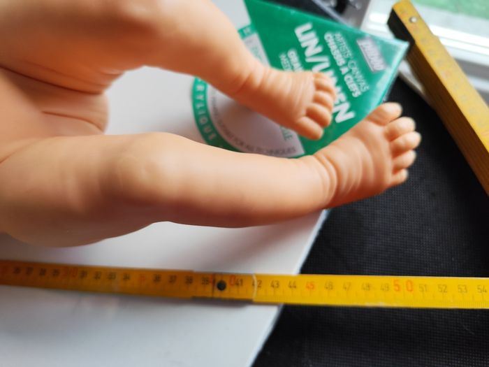 Poupée bebe poupon realiste sexué berjusa fille style berenguer reborn - photo numéro 3