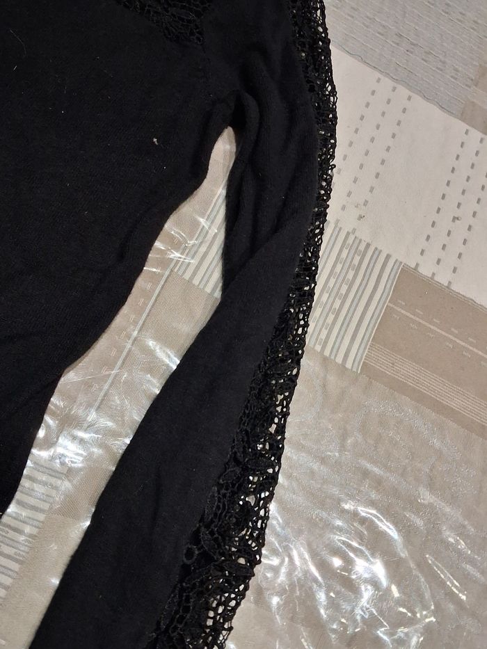 Pull avec broderie - photo numéro 3