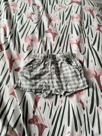 Short vert d'eau
