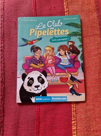 Le club des pipelettes