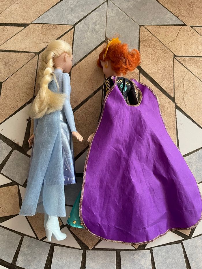 Poupées Disney - photo numéro 2