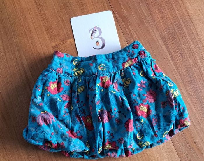 Jupes à fleur 🌸 _ 3 ans 98 cm _ orchestra