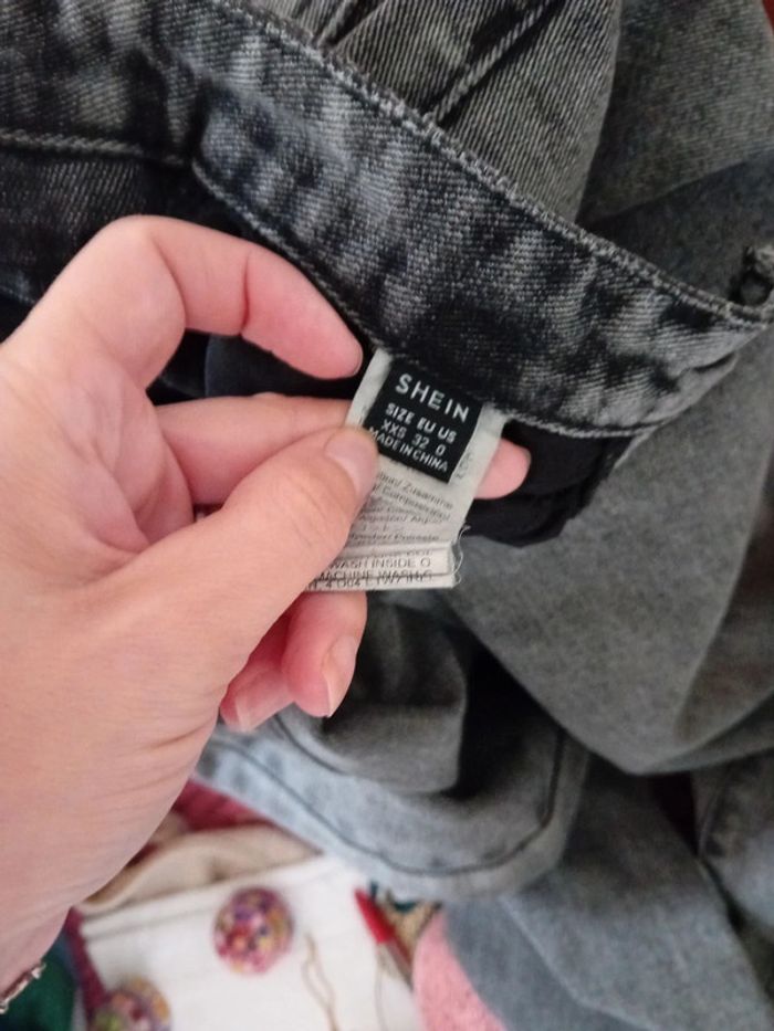 Jeans taille 32 taille haute jambe large - photo numéro 7