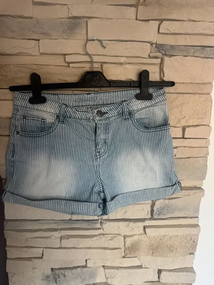 Short taille xs - photo numéro 5