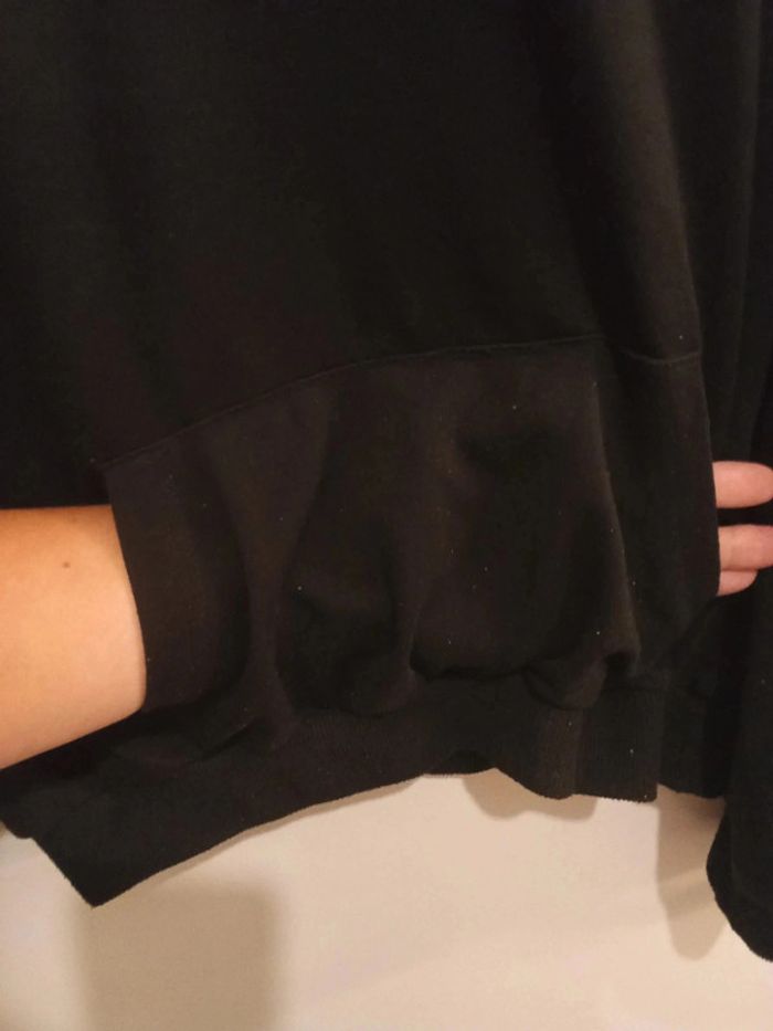 Sweat / pull à capuche - photo numéro 5